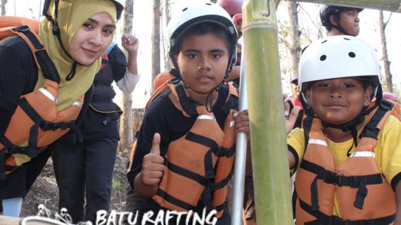 Rafting Anak di Malang: Petualangan Seru yang Mendidik di Alam Terbuka