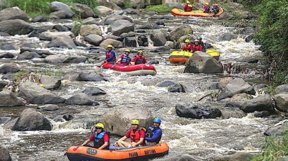 Arus Liar dan Pesona Alam: Petualangan rafting di Pujon, Batu, Malang