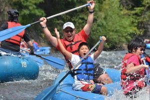 Petualangan Arus Liar: Rafting Keluarga di Malang yang Tak Terlupakan