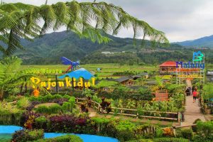 Wisata Pujon Kidul di Malang