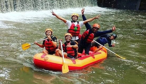 Rafting Seru Bareng Teman di Malang: Petualangan yang Tak Terlupakan