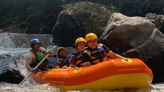 Harga Paket Rafting Malang: Panduan Lengkap Memilih Petualangan Sesuai Budget